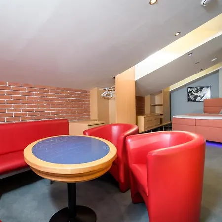 Lucky In קושיצה